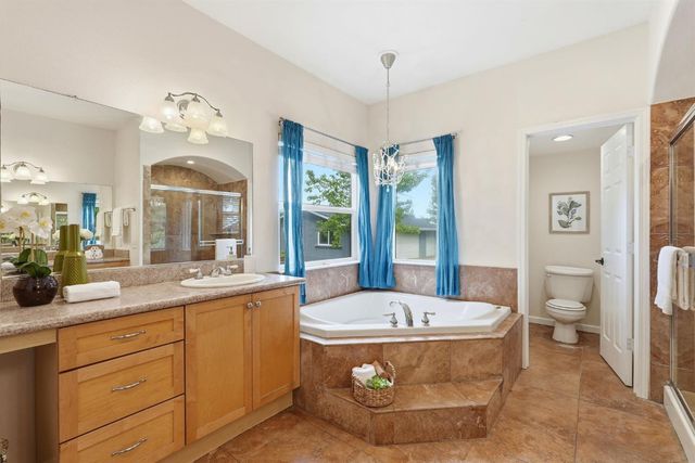 1501 Joby Ln, Sacramento, CA 95864