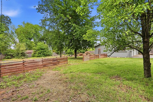 1501 Joby Ln, Sacramento, CA 95864