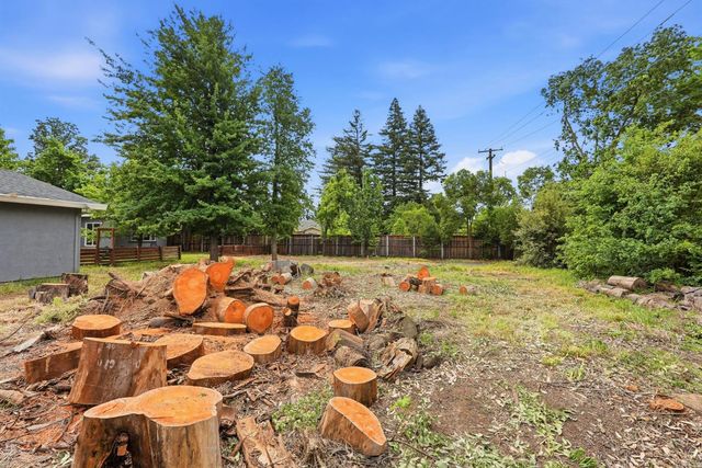 1501 Joby Ln, Sacramento, CA 95864