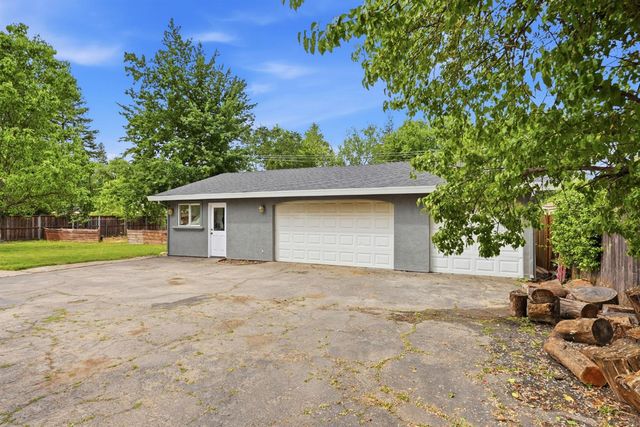 1501 Joby Ln, Sacramento, CA 95864