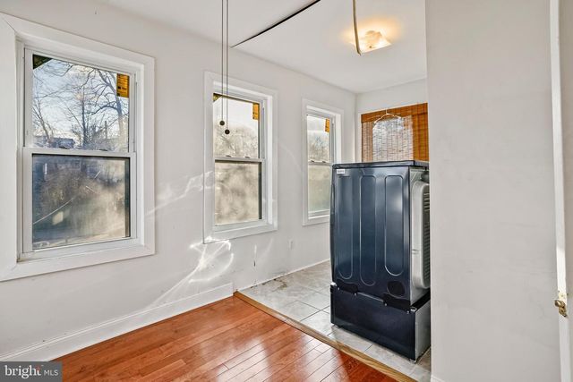 1811 LAWRENCE ST NE, Washington, DC 20018