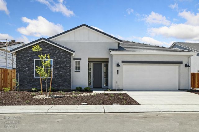 450 Vinal Dr, Manteca, CA 95337