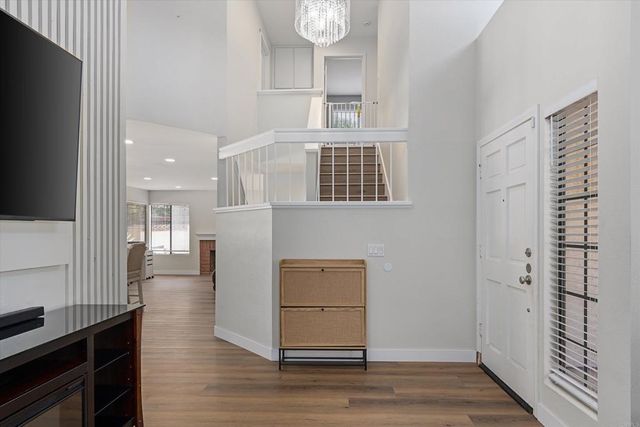 1107 Casa Bonita Way, Vista, CA 92081