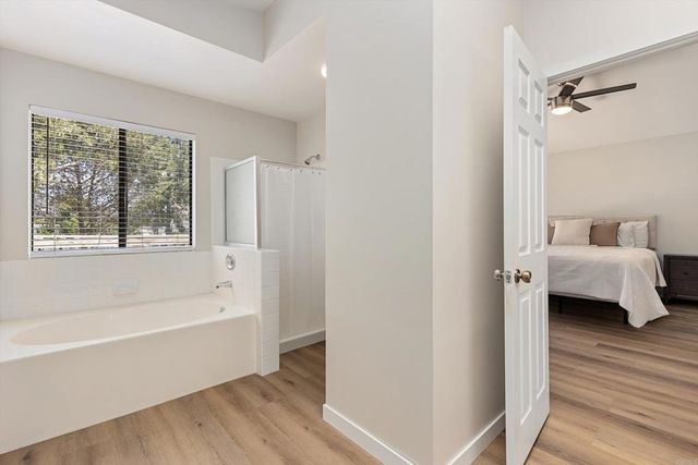 1107 Casa Bonita Way, Vista, CA 92081