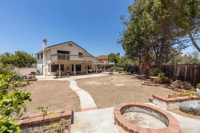 1107 Casa Bonita Way, Vista, CA 92081