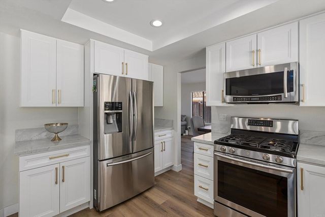 1107 Casa Bonita Way, Vista, CA 92081