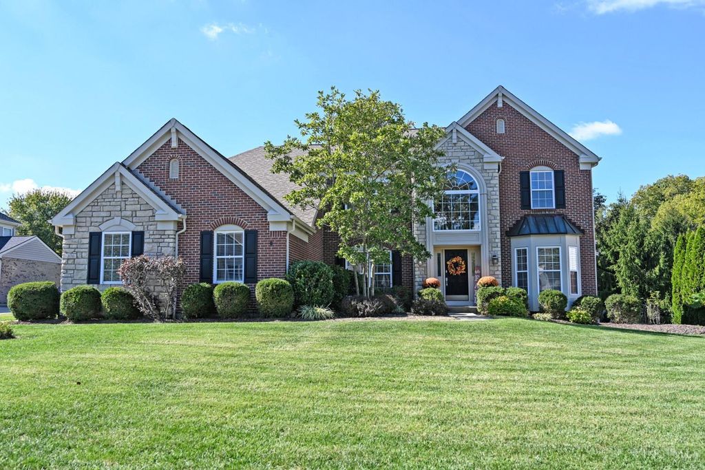 370 Forest Edge Drive, South Lebanon, OH 45065