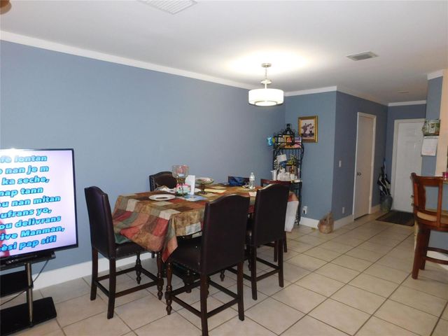 1106 SW 44th Way, Deerfield Beach, FL 33442
