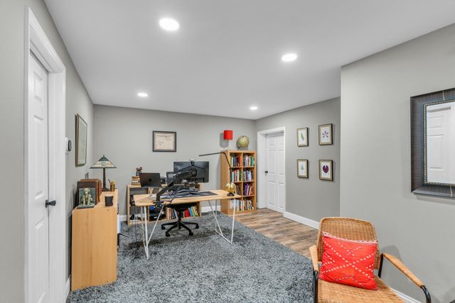 2702 LYNNWOOD DR, Columbia, MO 65203