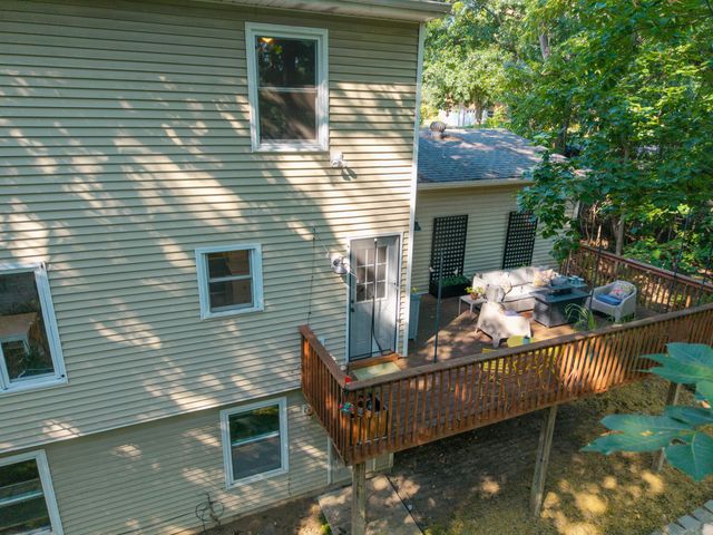 2702 LYNNWOOD DR, Columbia, MO 65203