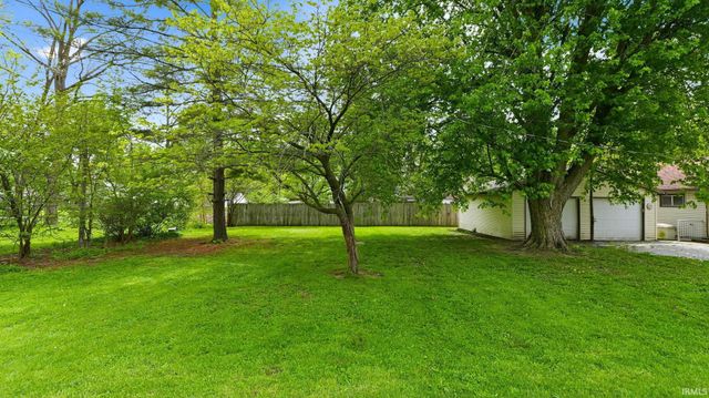 1524 Urban Avenue, Auburn, IN 46706