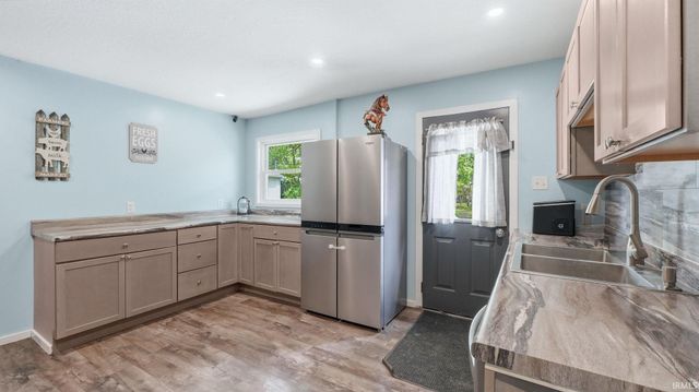 1524 Urban Avenue, Auburn, IN 46706