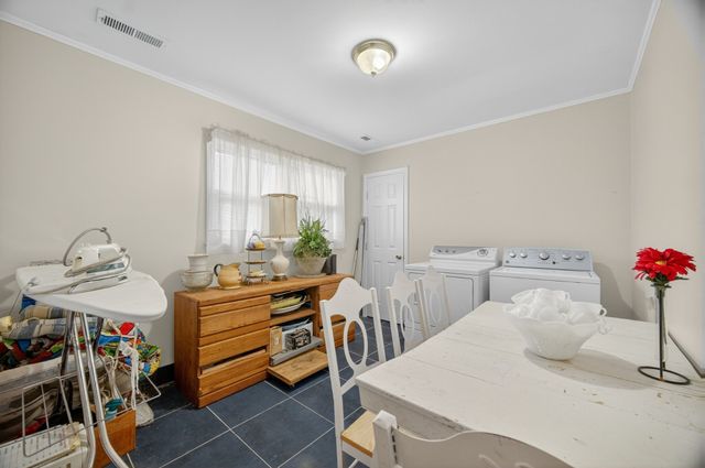 54 Warden Rd, Fayetteville, TN 37334