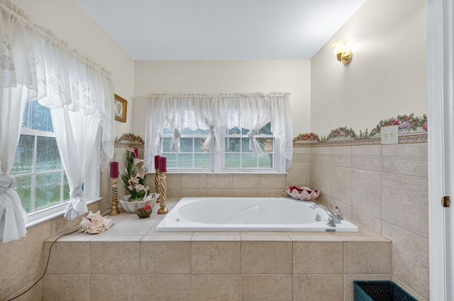 54 Warden Rd, Fayetteville, TN 37334