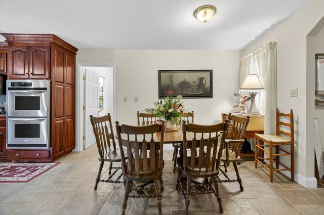 54 Warden Rd, Fayetteville, TN 37334