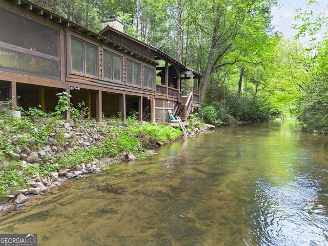 315 Fightingtown Drive, Blue Ridge, GA 30513