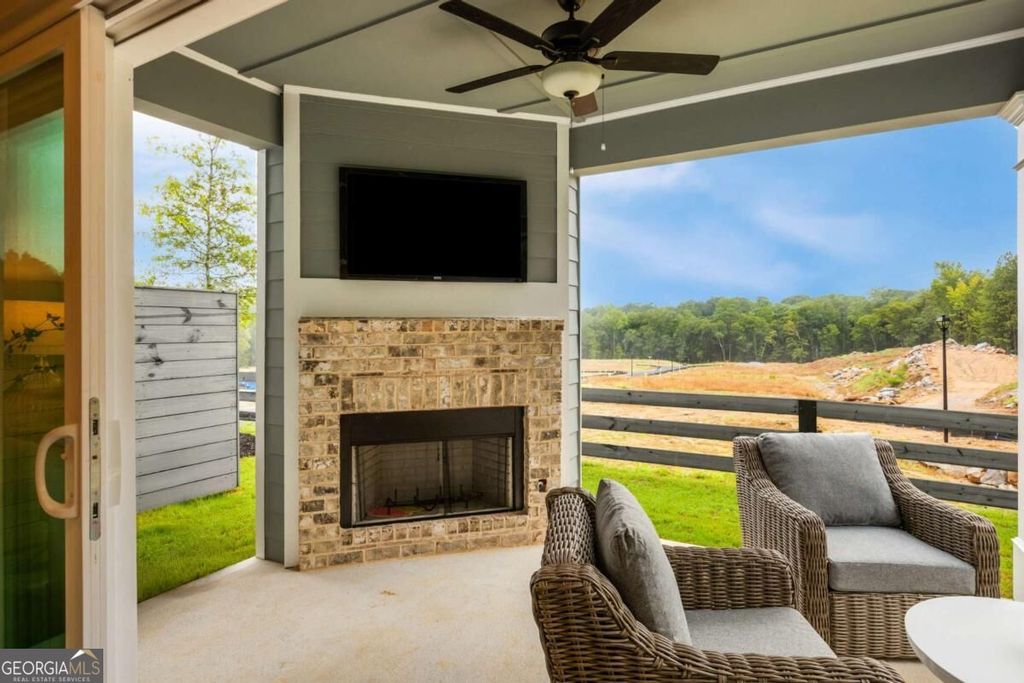 349 Yukon Drive, Conyers, GA 30094 — photo 3