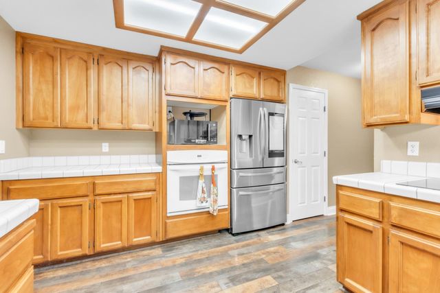 1810 American River Trl, Cool, CA 95614