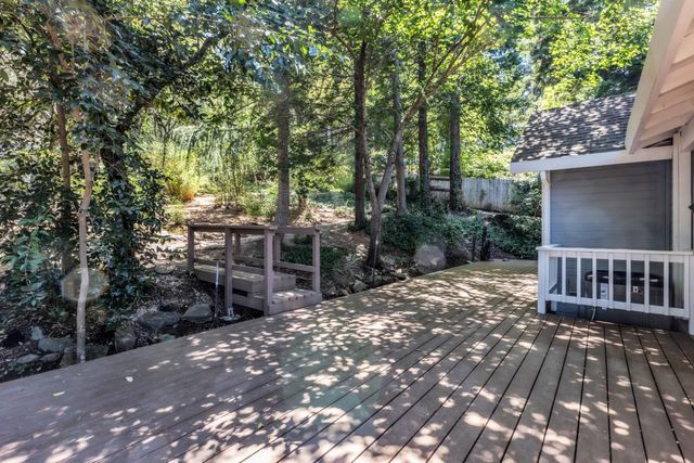 1810 American River Trl, Cool, CA 95614