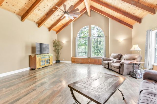 1810 American River Trl, Cool, CA 95614