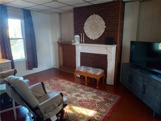 201 Bernstein Ave, Canonsburg, PA 15317