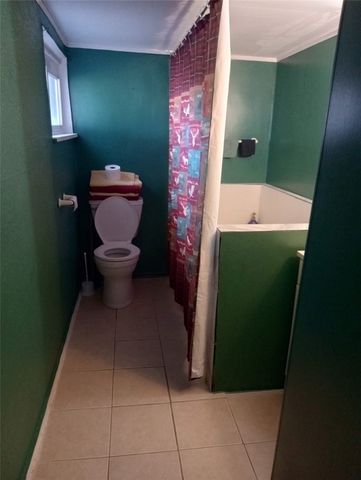 201 Bernstein Ave, Canonsburg, PA 15317