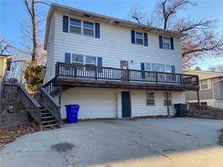 2622 Westwood Drive NW, Cedar Rapids, IA 52405