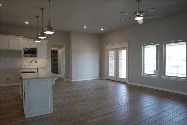 5216 Bing Circle, Edmond, OK 73034