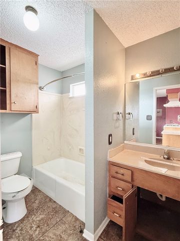 134 Markham Pl, Portland, TX 78374