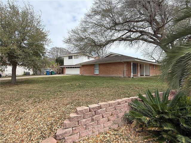 134 Markham Pl, Portland, TX 78374