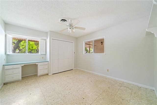 134 Markham Pl, Portland, TX 78374