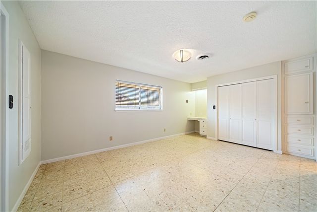 134 Markham Pl, Portland, TX 78374