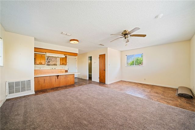 134 Markham Pl, Portland, TX 78374