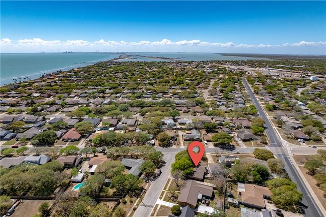 134 Markham Pl, Portland, TX 78374