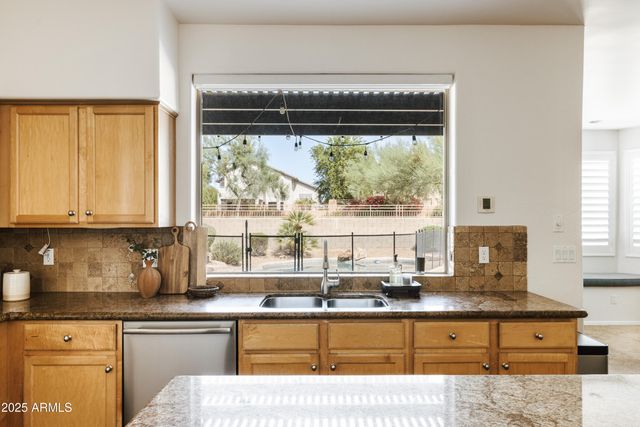 7336 E RUSTLING Pass, Scottsdale, AZ 85255