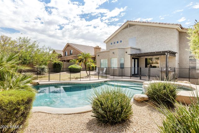 7336 E RUSTLING Pass, Scottsdale, AZ 85255