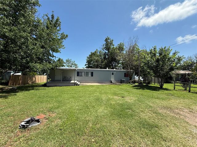 415472 1073 Road, Checotah, OK 74469