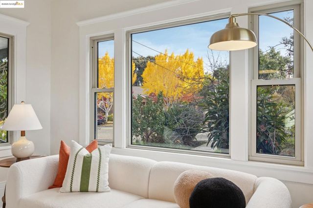 348 Dowling Blvd, San Leandro, CA 94577