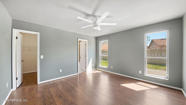 374 HICKORY HOLLOW Drive N, Jacksonville, FL 32225