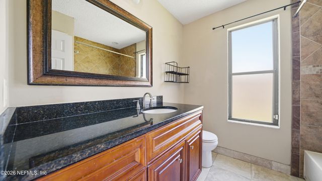 374 HICKORY HOLLOW Drive N, Jacksonville, FL 32225