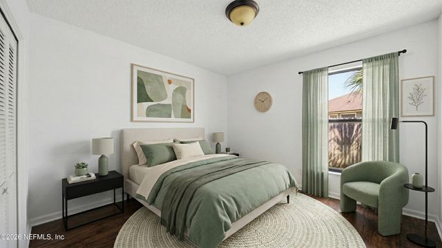 374 HICKORY HOLLOW Drive N, Jacksonville, FL 32225