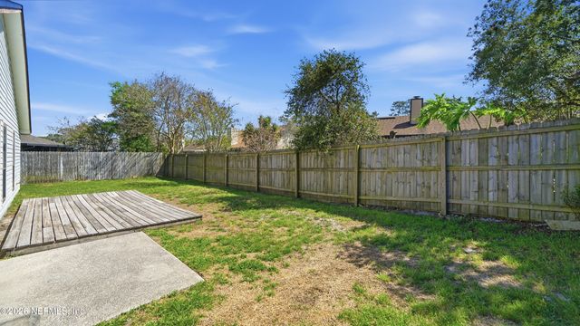 374 HICKORY HOLLOW Drive N, Jacksonville, FL 32225