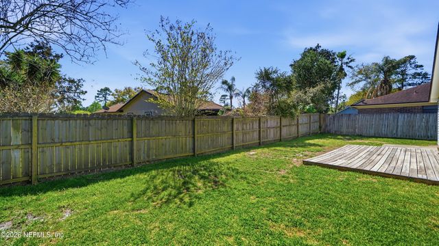 374 HICKORY HOLLOW Drive N, Jacksonville, FL 32225