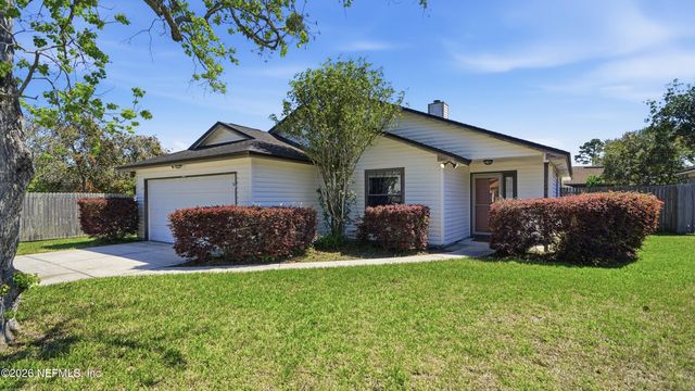 374 HICKORY HOLLOW Drive N, Jacksonville, FL 32225
