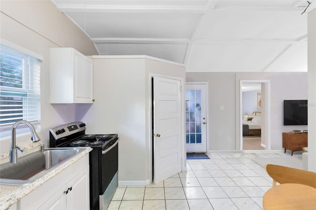 1712 E KALEY AVENUE, Orlando, FL 32806