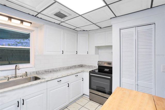 1712 E KALEY AVENUE, Orlando, FL 32806