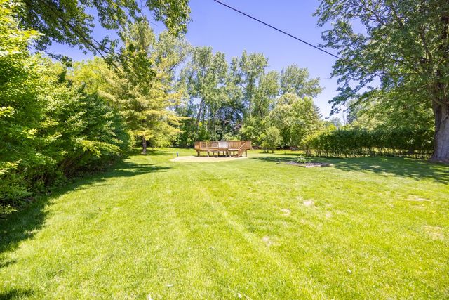 22 Putting Green Lane, Perinton, NY 14526