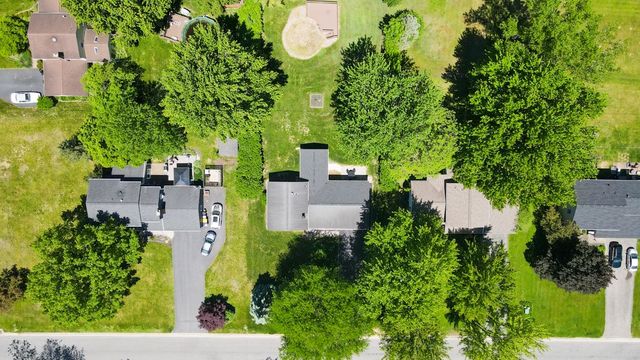22 Putting Green Lane, Perinton, NY 14526