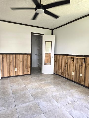 582 NW Sherbrooke Avenue, Port St. Lucie, Port St Lucie, FL 34983