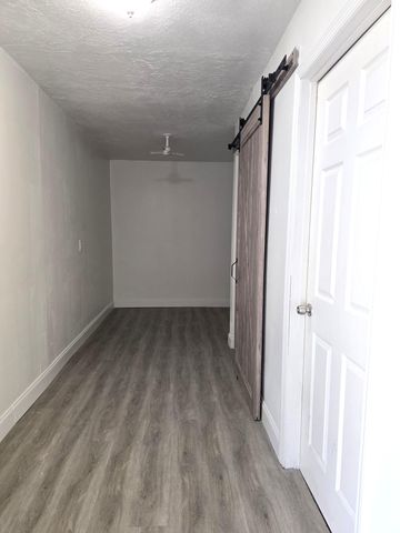582 NW Sherbrooke Avenue, Port St. Lucie, Port St Lucie, FL 34983